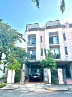 Luxury Apartment - Homestay Newlife Tower - Ha Long - 1