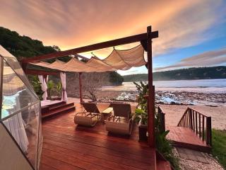 Beachfront Luxury Dome Villas - Gamat Bay Resort - 6