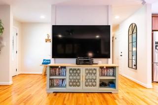 Crabtree Valley Retreat - Raleigh - 4