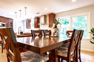 Crabtree Valley Retreat - Raleigh - 1