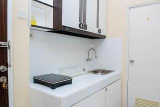 Comfy 2BR Mutiara Bekasi Apartement By Travelio - Bekasi - 2