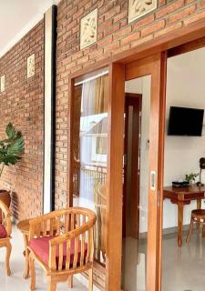 Wresni guesthouse - Canggu - 2