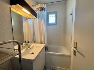 Appartement 2 pièces, 4 couchages, parking, La Londe-les-Maures - FR-1-826-6 - La Londe-les-Maures - 4