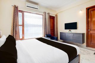 3BHK Luxury Apartment- LOTUS INN - 1