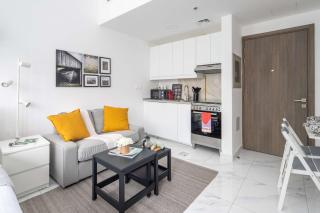 Frank Porter - Serenity Lakes 5 - 7