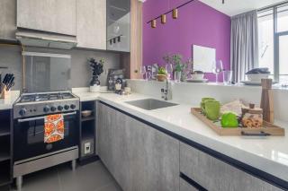 Frank Porter - MBL Royal - 1