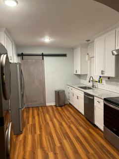 Beautiful Secluded 3 Bed 2 Bath Home - Tallahassee - 3