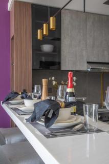 Frank Porter - MBL Royal - 2