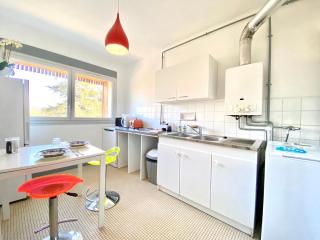Joli studio en Résidence boisée Ecully - Écully - 5