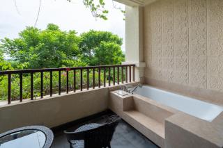 Stony Brook Villa Jianguo Resort Sanya - 9