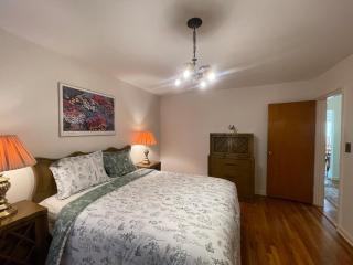 Luxury Three Bedroom apartment in a private house - 4