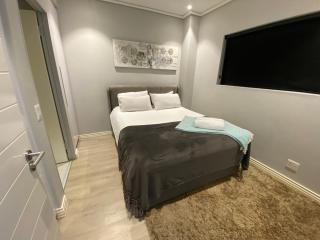 16 on Bree One Bedroom Apartment with Ocean view - Cape Town - 5