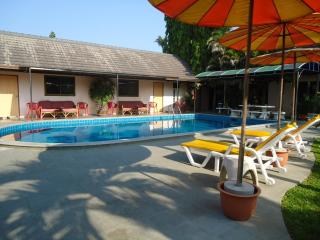 Lonops Gay Paradise - 2