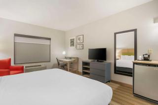 Country Inn & Suites by Radisson, Columbia, MO - Columbia - 4
