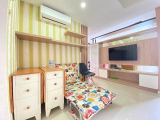 Luxurious & Spacious 2BR Apartment at Parahyangan Residence Bandung By Travelio - Bandung - 3