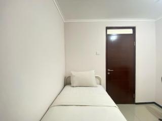 Comfy 2BR Apartment at Gateway Pasteur near Pasteur Exit Toll By Travelio - Bandung - 7
