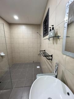 NEW 2R2B Greenfield Near Paradigm Mall - 6 pax - Johor Bahru - 5