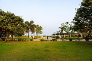 SHORE FRONT RESORT - Visakhapatnam - 8