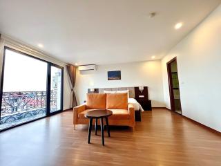 Paragon Noi Bai Pool And Best View Airport Hotel - Thach Loi - 0