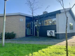 Home in Sint Maartenszee with Veranda - Sint Maartenszee - 0