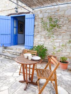 Cozy Courtyard Apartment - Skarinou - 0