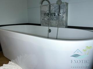 Stylish 3BR Private Pool Villa Bangtao Beach - Ban Pak Lak - 3
