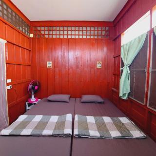 Baan Baan Hostel - Phitsanulok - 9