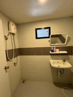 Bigland Homestay - Bang Sare - 2