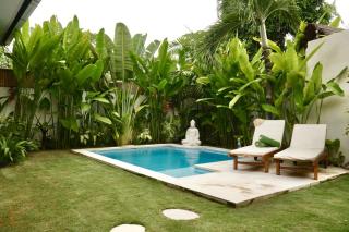 1BR villa with office and pool in central Pererenan - 1