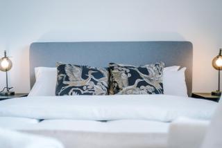 Modern 1BR Apartment in Central Warrington - 8