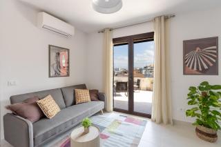Attico180 - Attico in centro con Terrazza - Wifi e Netflix - Oristano - 1