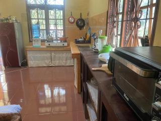 'Nanini Backyard' Home Stay - Berastagi - 3