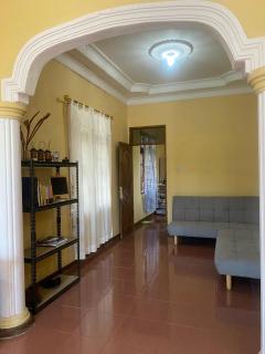 'Nanini Backyard' Home Stay - Berastagi - 4