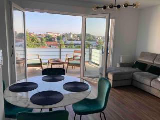 T2 centre ville Anglet dernier étage parking en sous-sol WIFI smart TV serviettes et draps inclus - Anglet - 0