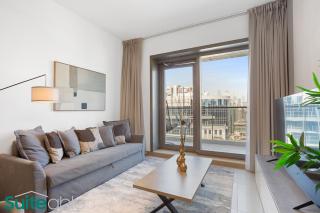 Chic 1Bedroom with Stunning Marina View in Sparkle - 4