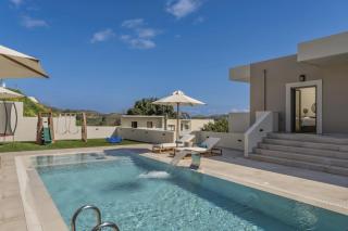 Elysian Villa 2 With Private Pool - 4