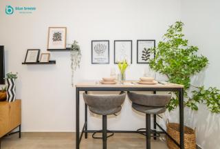 Blue Breeze - Elegant & Cozy studio in JVC - 1