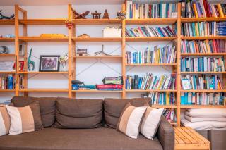 Pass the Keys Spacious 2BR w Free Parking Patio Near Tube - Londra - 4