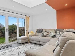 Pass the Keys Lovely 2 Bed With Pool Table Ulverston - 7