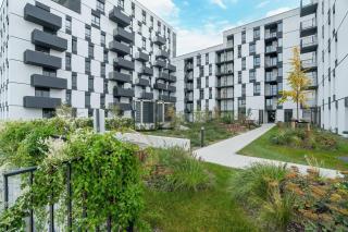Modern Apartment Janickiego For 2 Adults and 2 Children with Parking near MTP by Noclegi Renters - Poznań - 3