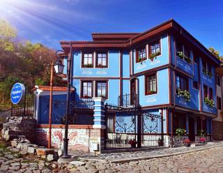 Pulpudeva Family Hotel - 0