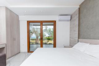 Akti Hanioti Seafront Apartment 1 - 3