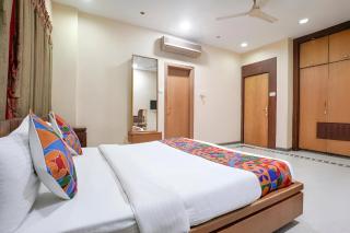 Stay Retreats At Welcome Apartment Nr International Airport Mumbai - 8
