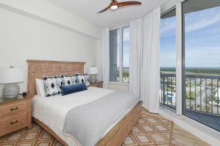 Silver Beach Towers W1801 - 3