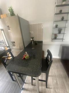 The Dock, 2 bedrooms sleeps 5 long stays welcome - South Shields - 7