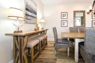 Silver Beach Towers E202 - 5