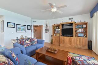 Silver Beach Towers E1206 - 7