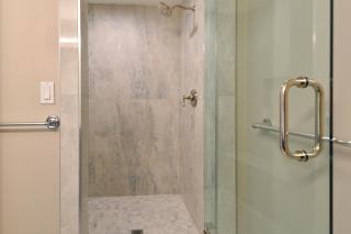 Silver Beach Towers E602 - 1