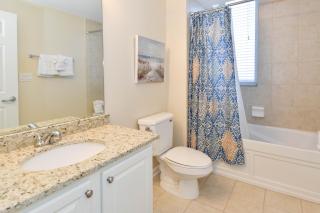 Silver Beach Towers W1604 - 2