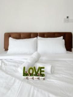 Mansion One 2R2B Seaview up to 10 pax - George Town - 4